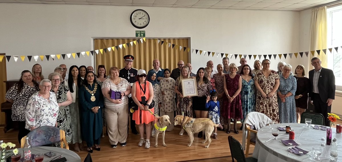 Ed Anderson, Lord Lieutenant of West Yorkshire (@lordltwy) on Twitter photo Many congratulations to <a href="/OutlookersUK/">Outlookers</a> on receiving their <a href="/KingsAwardVS/">The King's Award</a>. A user led organisation that runs support services throughout Kirklees for people with visual impairments. Enhancing the lives of visually impaired people through the use of technology. <a href="/KirkleesMayor/">Mayor of Kirklees 2024-25</a> Many congratulations to <a href="/OutlookersUK/">Outlookers</a> on receiving their <a href="/KingsAwardVS/">The King's Award</a>. A user led organisation that runs support services throughout Kirklees for people with visual impairments. Enhancing the lives of visually impaired people through the use of technology. <a href="/KirkleesMayor/">Mayor of Kirklees 2024-25</a>