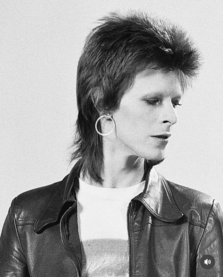 Claudestar2012's tweet photo. #DavidBowie - 1973 https://t.co/BMGVoDe8oC