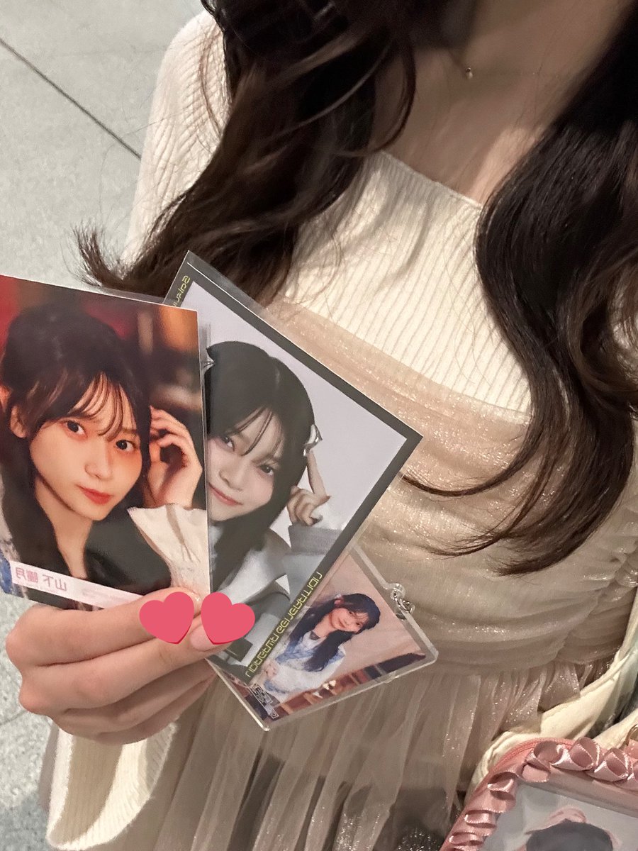 リアミありがとうございました^^
新種だけで大量です過去物もくれた人ありがとうございました眼福😭😭 みいちゃんのセゾンもバスルームトラベルも引けて大満足ჱ̒  ｰ̀֊ｰ́ )