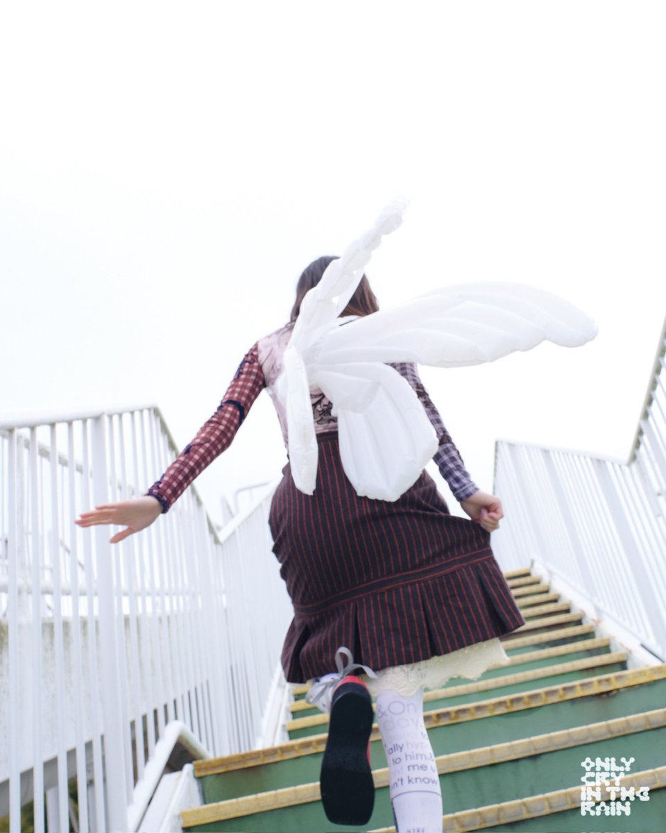 loona loops tweet media