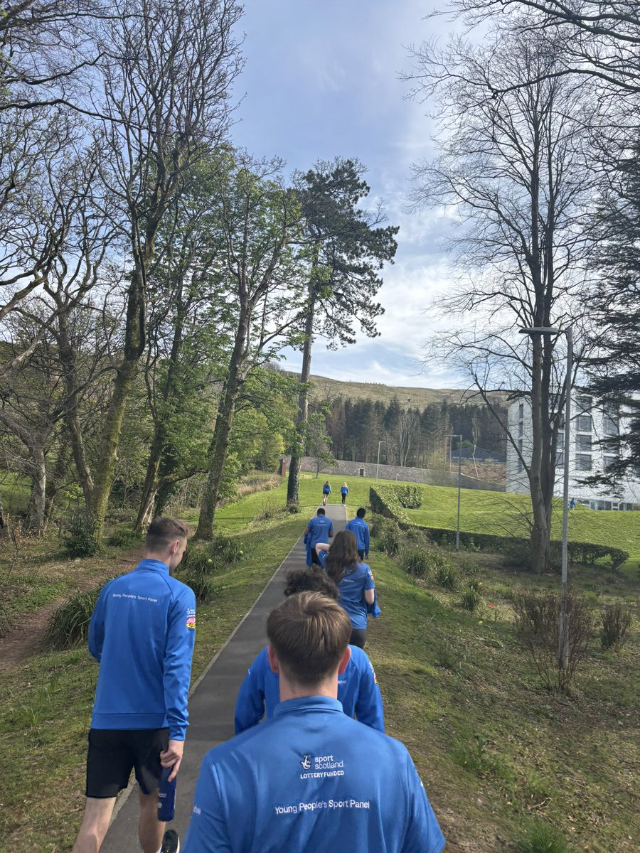 Miss Davis tweet media