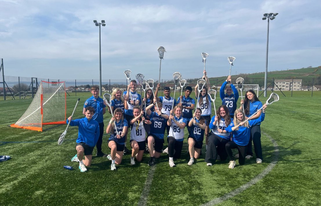 Miss Davis tweet media