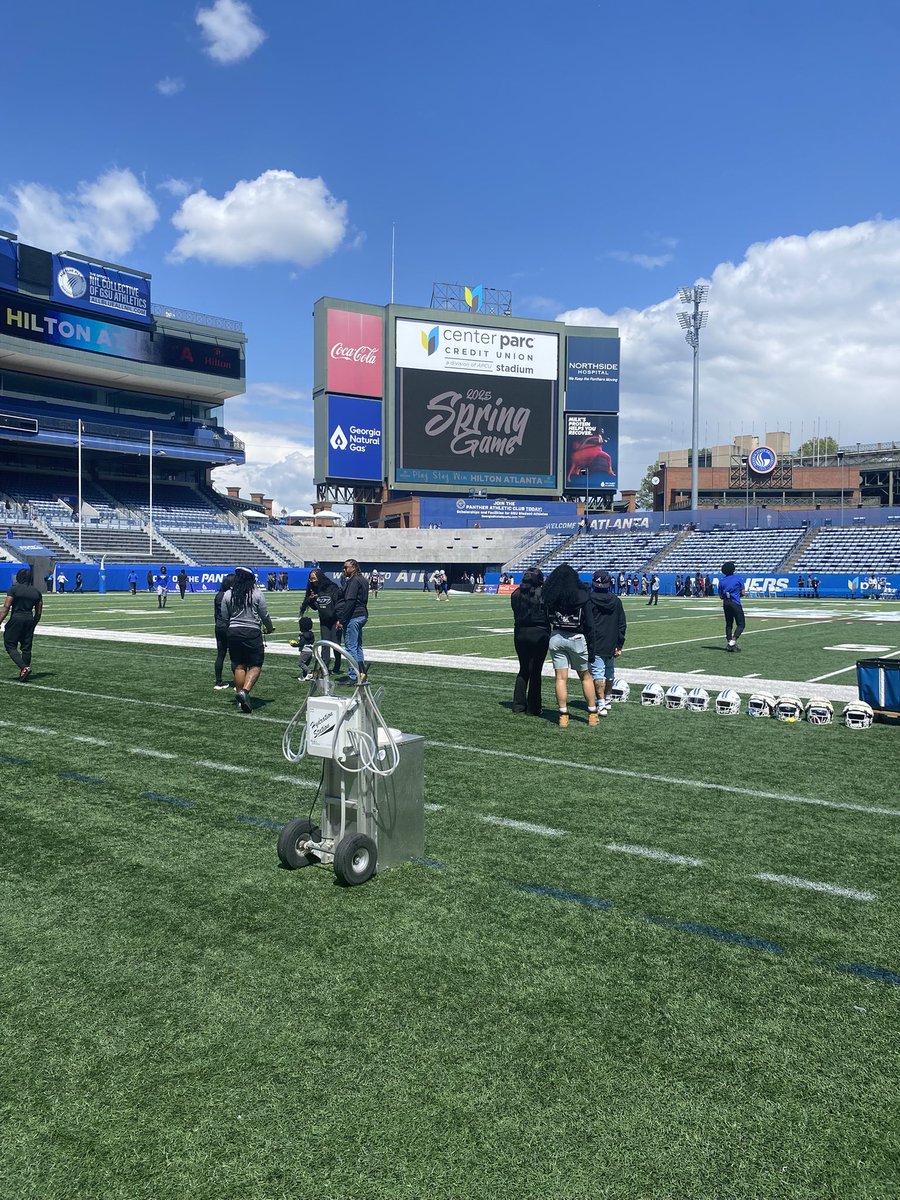 Aljjunior2's tweet image. Had a great time @GeorgiaStateFB spring game!! Thank you @Enrique__Davis for the invite!! @JBrecruitingATL @adamgorney @RustyMansell_ @RealNews102 @FLVarsityRivals @PrepRedzoneFL @Dwight_XOS @RivalsFriedman @samspiegs @larryblustein