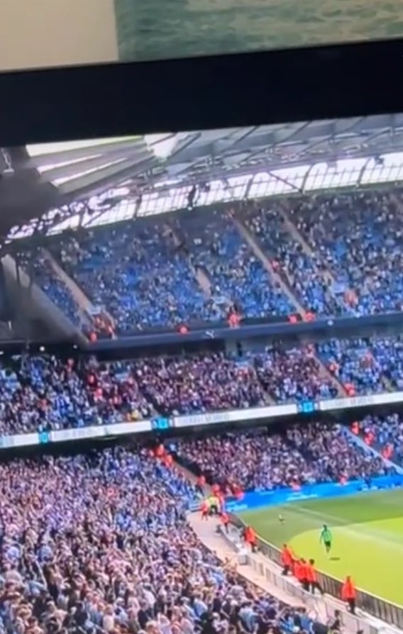 Et𝒽an Sagg𝑒rs tweet media