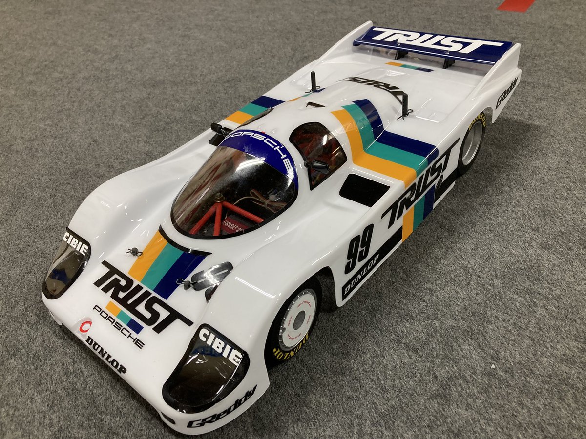 ComKaricom's tweet photo. トラストポルシェ完成👍
ステッカーはカッティングシートからの切り出しです
#タミヤRC
#ポルシェ
#トラスト
#TRUST https://t.co/sVoakI0rH6