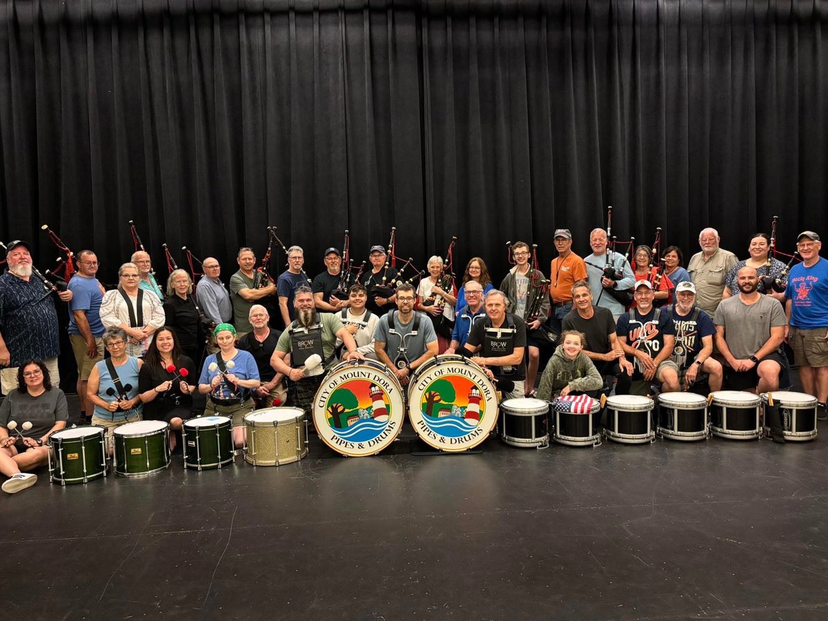 dora_pipes's tweet photo. This is not everyone in the band. Not a bad turnout for a regular rehearsal. Still room for more! #plaidinthepark   #mountdorabuzz #aroundmountdora #mountdorapipeband 
#mountdorasistercities #mountdorachamber  #cityofmountdora #mountdorascot #lakefl
#pipeband #clanMacpherson https://t.co/QVWLbA3kR7