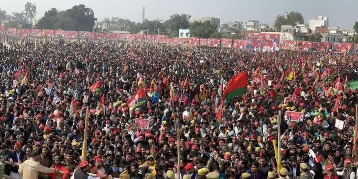 AshishB08031364's tweet photo. ये तो सिर्फ एक विधानसभा की ताकत है, अभी 403 विधानसभा की समाजवादी सेना बाकी है।
देख लो चटनी वीर https://t.co/e7JvyNhh3l