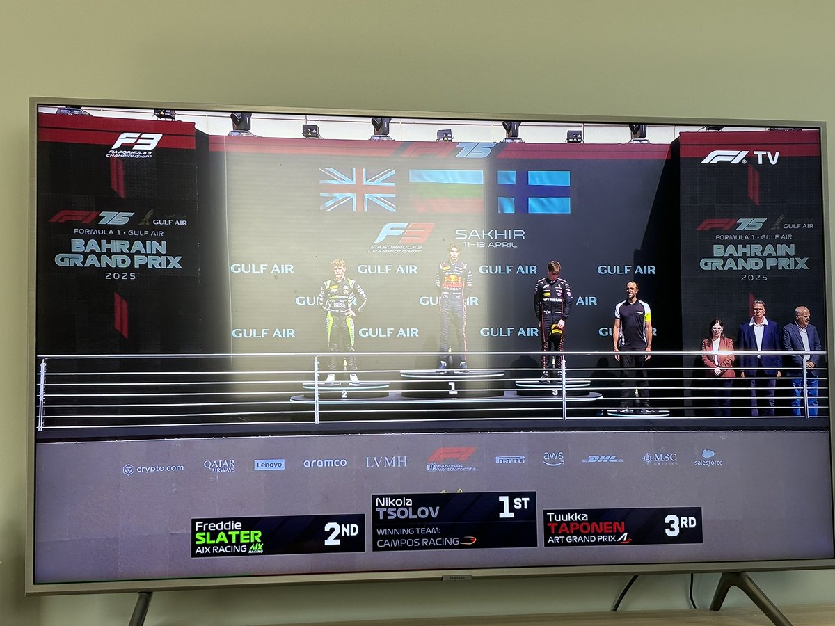 PeekPerfomance's tweet photo. PODIUM #FIAFormula3 #SakhirEvent 🇧🇭 #SprintRace 

1️⃣Nikola Tsolov          🇧🇬| Campos Racing
2️⃣Freddie Slater        🇬🇧| AIX Racing
3️⃣Tuukka Taponen  🇫🇮| ART Grand Prix

📸F1 TV

#FIA #Formula3 #F3 #Formula1 #GulfAir #BahrainGP #SakhirGP 
ALL# https://t.co/nkl8mSRvZb