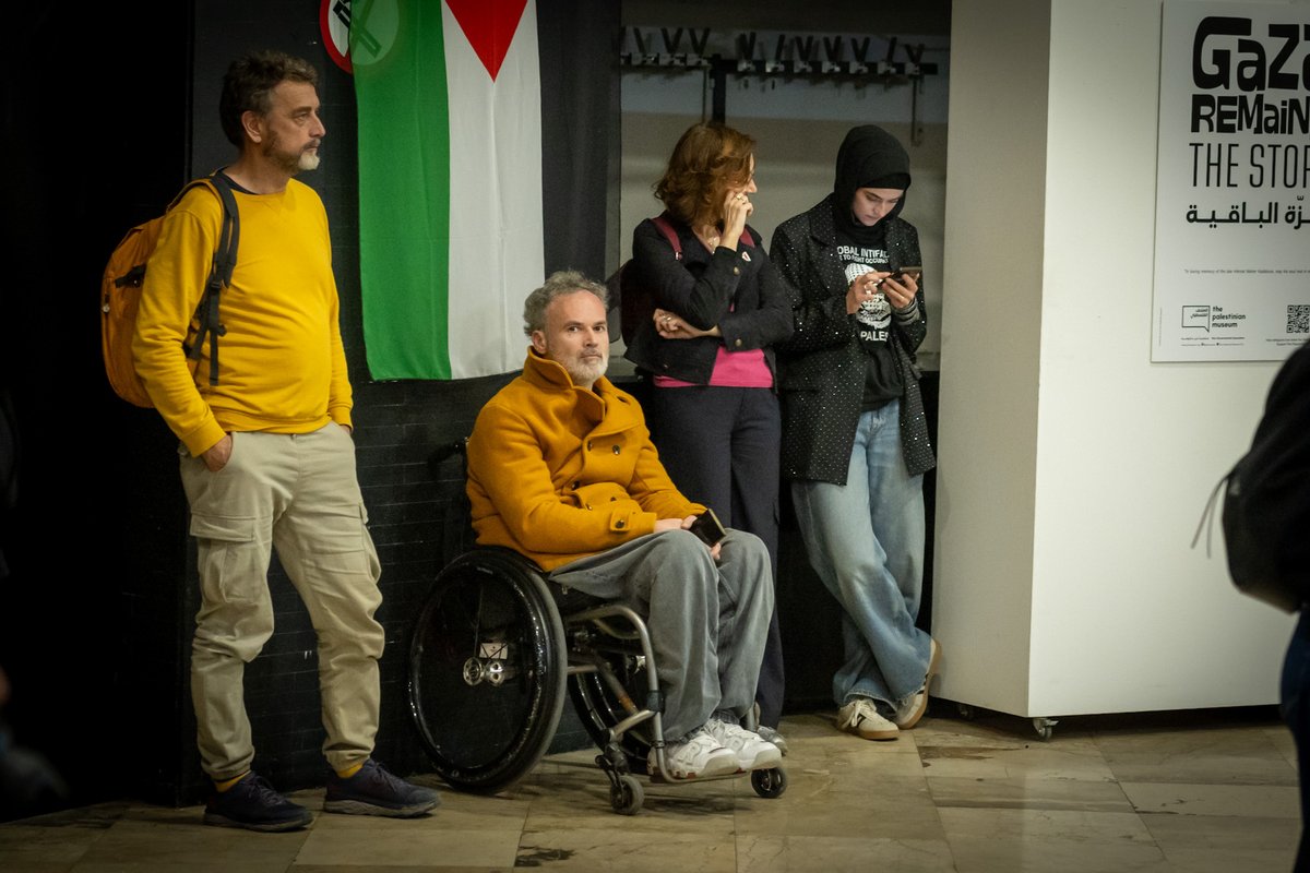 FestivalMESS's tweet photo. Sinoć je u BKC-u održan program posvećen Palestini u okviru 30. Modula Memorije. Tom prilikom otvorena je izložba "Ne smijemo prestati pričati o Gazi", koju je pripremio Muzej Palestine iz Birzeita, pružajući uvid u historijske, ekonomske i kulturne aspekte života u Gazi. https://t.co/xNfjzKBYJ9