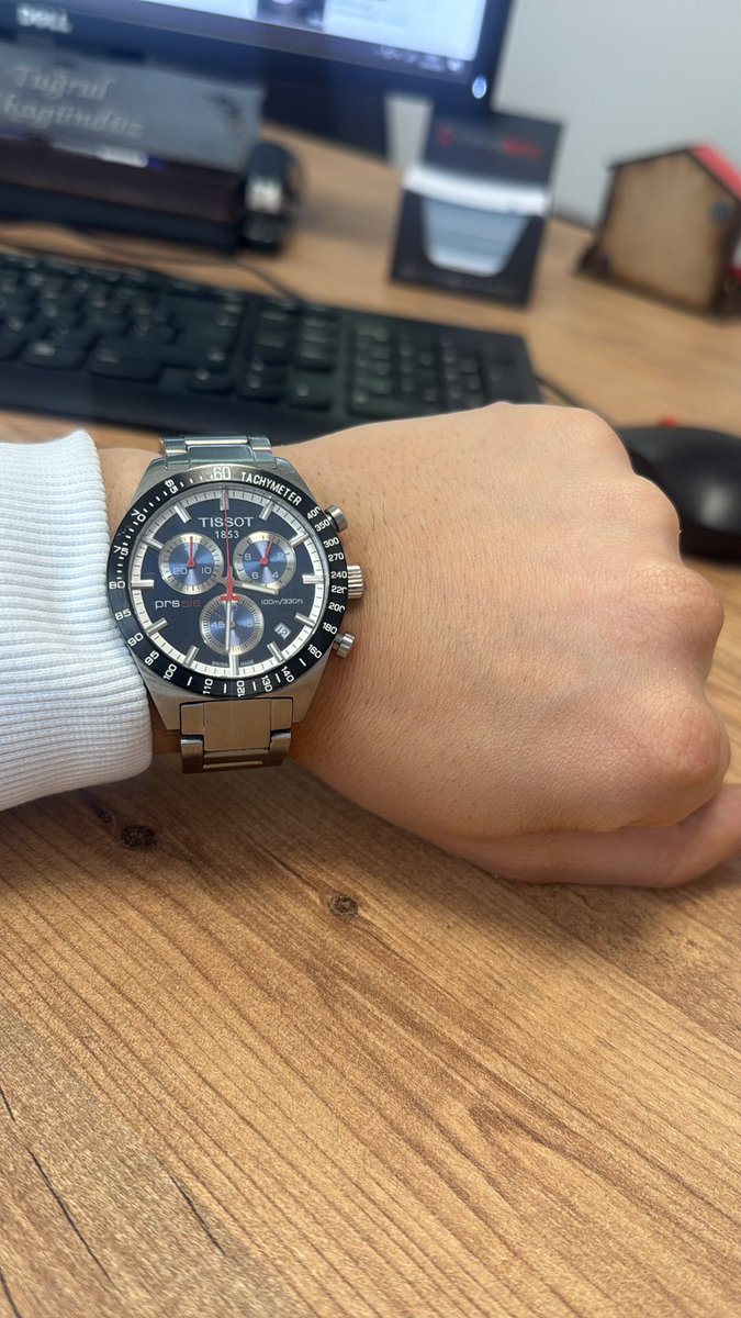 tugrulakg's tweet photo. Aldığım günden beri severek kullanırım, ama artık kordonda çizikler oluştu napmalıyım, önerilere açığım. #tissot #prs516 https://t.co/REj6mqk3v2