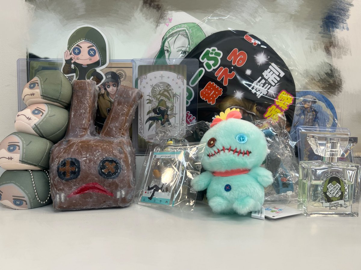 matsufujitakuya's tweet image. 第五グッズ以外にも沢山ありがとう！！
載せるのは第五！
ん？左側おかしい？