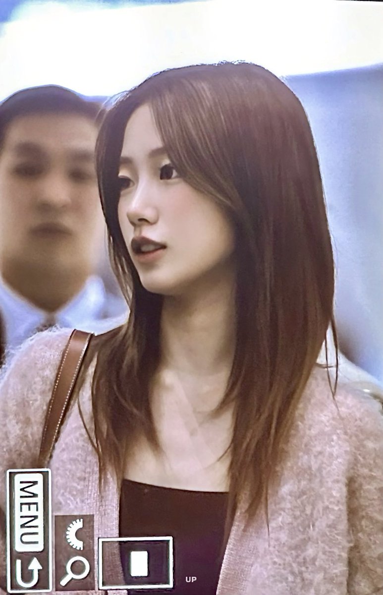 250412 ICN

#르세라핌 #LE_SSERAFIM  
#카즈하 #KAZUHA