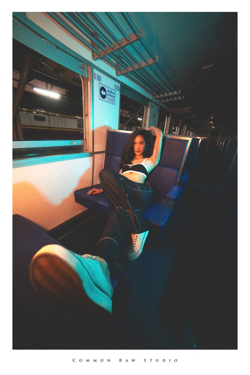 Common_Raw's tweet photo. รับถ่ายรูปแฟชั่น รูปสินค้า รูปโปรไฟล์ ถ่ายรูปรับปริญญา รูปครอบครัว รูปอาหารและอื่นๆ
สนใจติดต่อคุณอุ๋ย
Tel:0851611208
Line:0851611208
#CommonRawStudio #หาตากล้อง #หาช่างถ่ายรูป #Arts #art #photography #photograph #รับถ่ายรูป #รับถ่ายภาพ https://t.co/N22HtlI2Z8