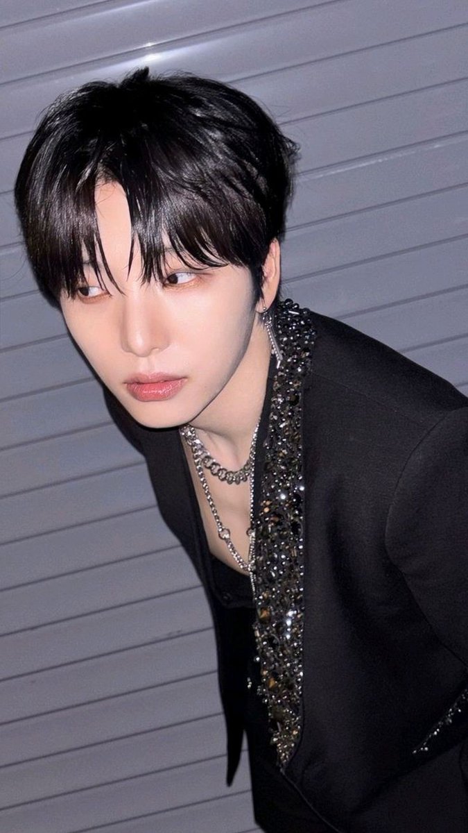 Ki_nnaxhs's tweet photo. @Ki_nnaxhs

                                                   Chècķ In —, #PROMNIGHT_VCS 🤍 https://t.co/L93mLp7ue1