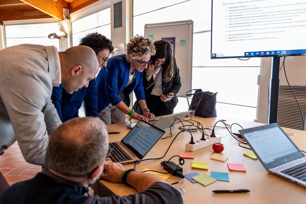 AceaGruppo's tweet photo. Si è tenuto alla Fornace il primo incontro 2025 della funzione Trasformazione Processi e Business. Un momento di confronto e collaborazione tra le società del Gruppo, con focus sui progetti innovativi e di standardizzazione, unificando e valorizzando le best practice del Gruppo. Insieme, verso processi più efficienti e integrati.
#AceaGruppo #Innovazione #Business