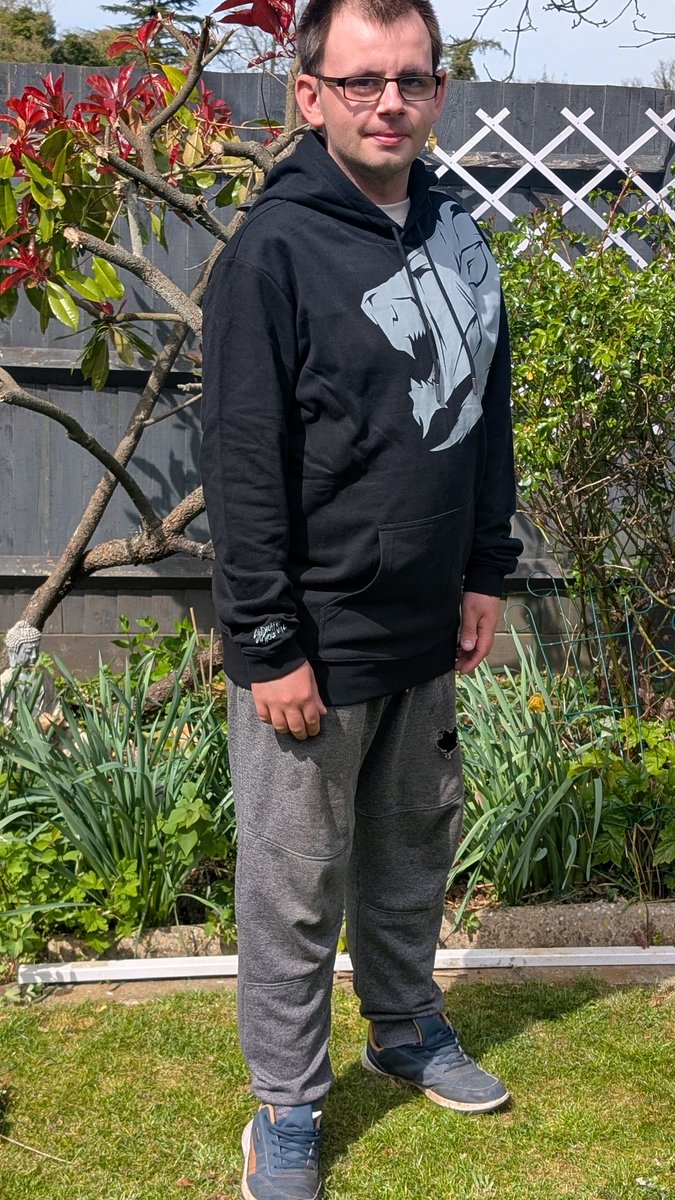 MarcChappell24's tweet photo. I'm so happy with my new @Syndicate life of tom OG lion 10 year anniversary 
@Syndicate thank you so much just got it today love you Tom and the team 💙💙💙💙

Just look at that view https://t.co/PuhE3fGwQd