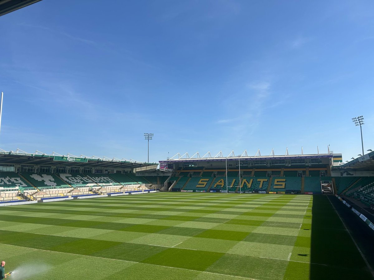 JoshhGould's tweet photo. Unbelievable weather throughout this European block. 
All set and ready for the QF’S https://t.co/Bc5raPDAZG