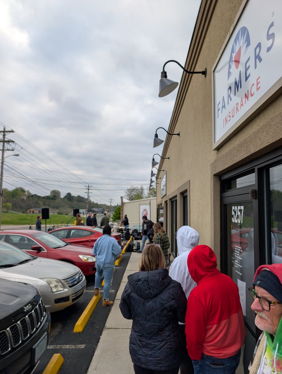 Jesse Burkhalter tweet media