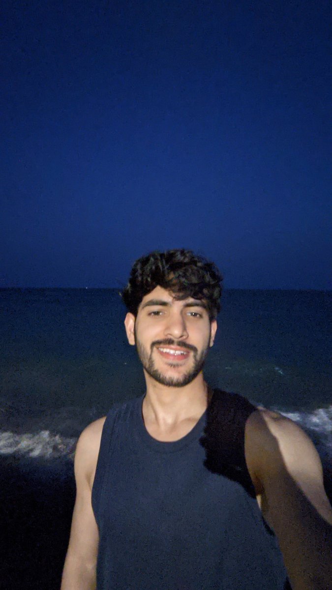 zakaaaaaa__'s tweet photo. #BeachVibes 🏖️ 🌊
.
#LISACHELLA #GAGACHELLA #earthquake #ipl #Bitcoin #Trump #debata # https://t.co/lj2JJSutqo