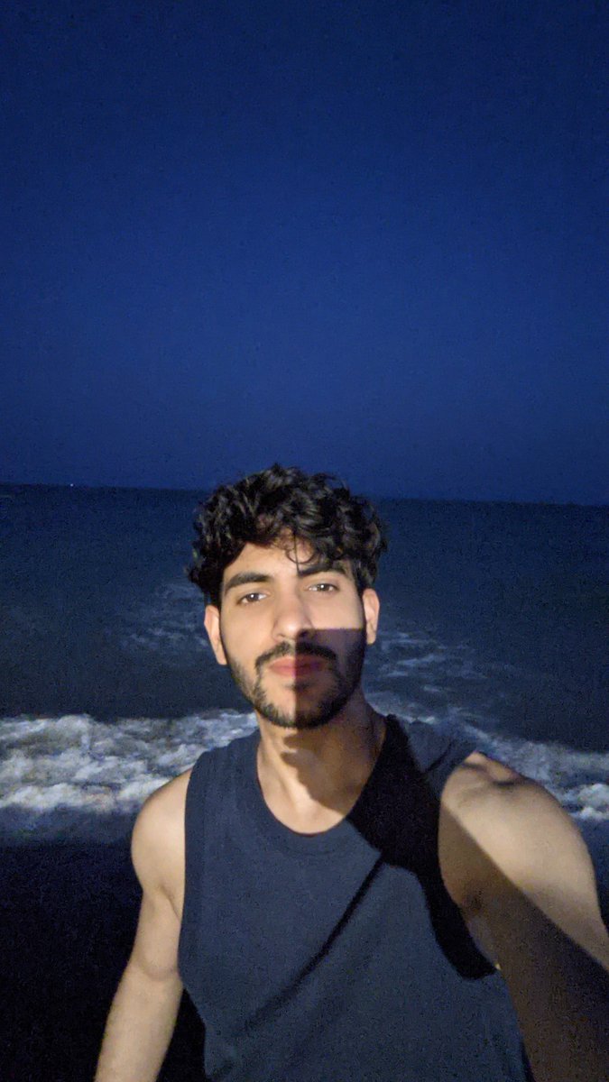 zakaaaaaa__'s tweet photo. #BeachVibes 🏖️ 🌊
.
#LISACHELLA #GAGACHELLA #earthquake #ipl #Bitcoin #Trump #debata # https://t.co/lj2JJSutqo