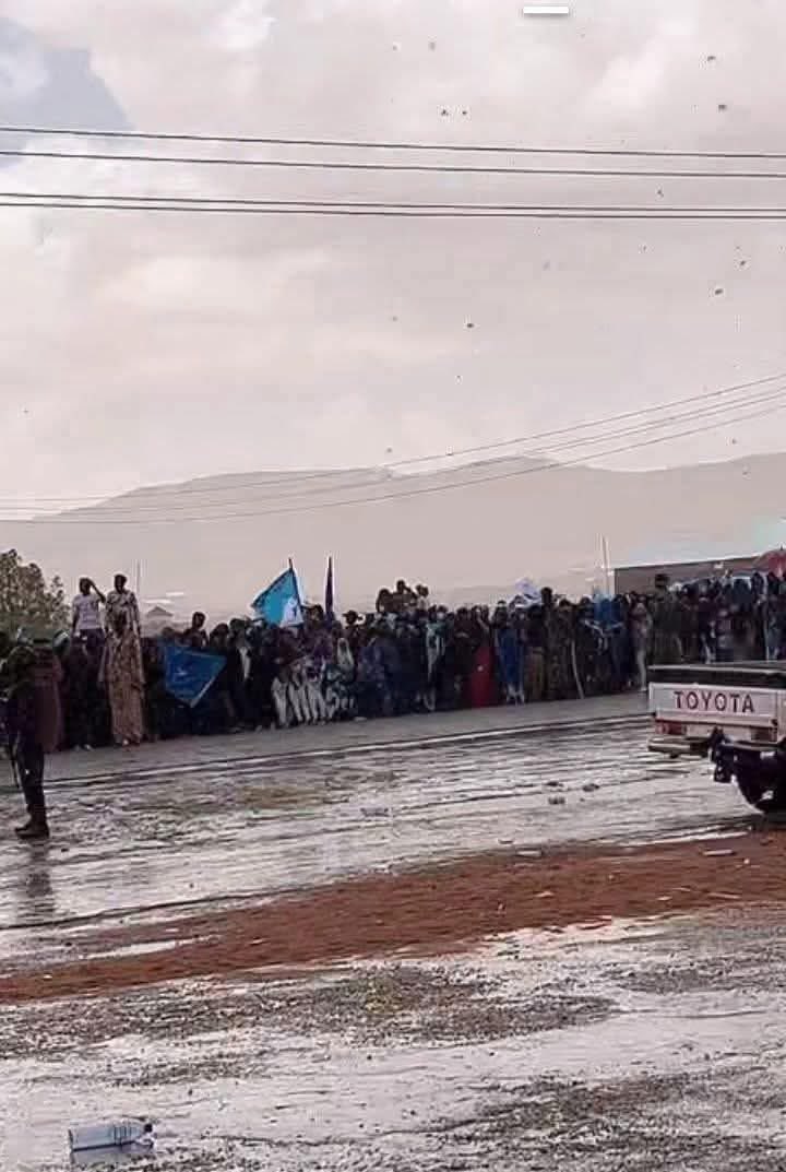 AHHirad's tweet photo. The historic visit of Somali PM, @HamzaAbdiBarre, to Lasanod, Sool, SSC-Khatumo is not only an uplifting reminder of SSC-K’s remarkable achievements, but its also a remarkable historic achievement of Somali’s perseverance and resilience to resurrect it self from years of wanton destruction and despair and deliverance to better future.