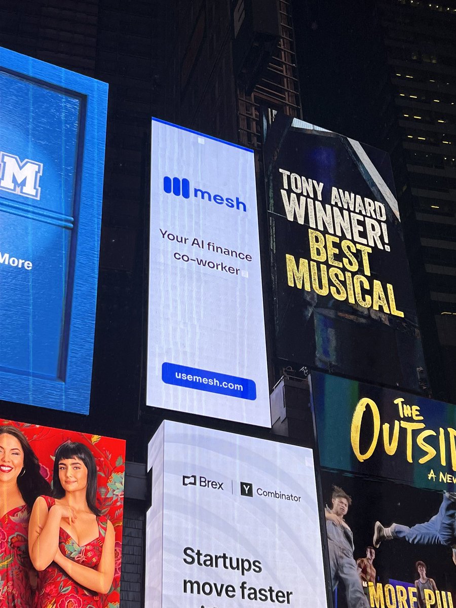 erinyoojinkim's tweet image. I used to work in Times Square right out of college. Now, I’m back to see @usemesh_ai on a Times Square billboard.
@ramakrishnannan and I will be back to ring the bell when it’s time 🔔