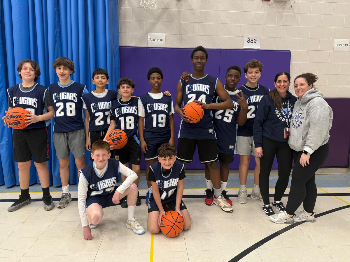 StCorneDPCDSB's tweet image. Intermediate boys basketball 🏀 champs! Off to the FOS tourney next! Way to represent. Big shout out to our coaches 🙌🏽 #playhard #teamwork