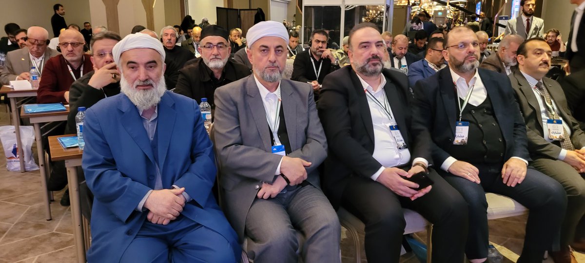 Iki gün sürecek Birinci Türkiye Alimler Konferansı  " GAZZE'NİN MİNARELERİNDEN YÜKSELEN ÇAĞRI" Başlığı altında İstanbul'da başladı. 
Rabbim hayırlara vesile kılsın.