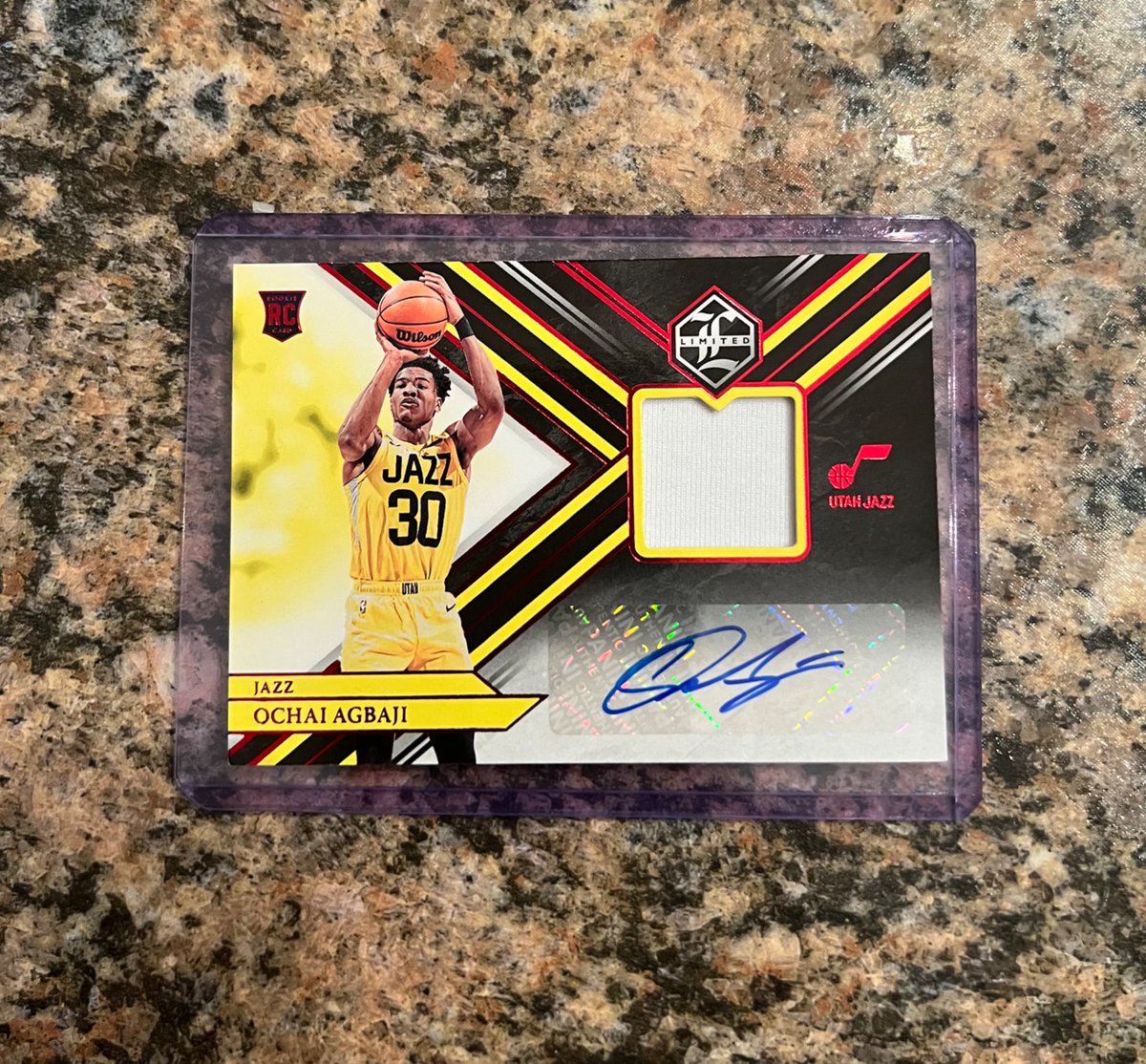 ClubLevelCards's tweet photo. Ochai patch / auto, red, rookie card  🔥

#clublevel #thehobbyfamily #clublevellife #whodoyoucollect #thehobby #clublevelcards https://t.co/wUNVN1OQFQ