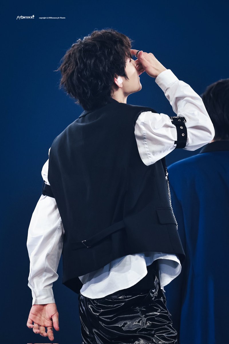 FifthSeason_hm's tweet photo. 250111 SMTOWN

#OurFutureHasArrived 
#찬란히_빛날_하민이의_미래 
#HAMIN #하민 #SMTR25 https://t.co/wz55ATEL4a