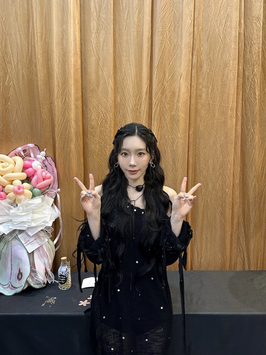 TAEYEONsmtown's tweet photo. JAKARTA S♡NE 🫶

#TAEYEON #태연
#GirlsGeneration #소녀시대
#TheTENSE #JAKARTA
#TAEYEON_TheTENSE https://t.co/xfr22dRGLZ