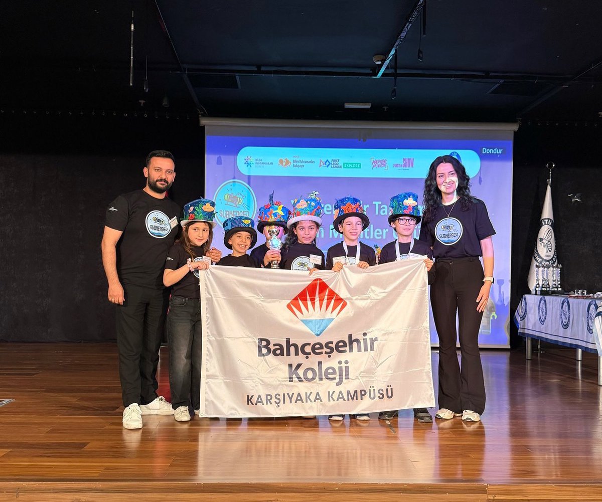 BKkarsiyaka's tweet photo. JR ROBOKSK takımımız FLL Explore “Submerged” festivalinde “Yepyeni Tasarım Yapan Mucitler Ödülü”nü kazandı!
Yaratıcılıkları ile fark yaratan minik mucitlerimizi ve değerli öğretmenlerimizi tebrik ediyoruz❤️💙

⚙️🤖🎉🏆
#FLLExplore #YepyeniTasarımYapanMucitlerÖdülü https://t.co/ZSnFwPkY9A