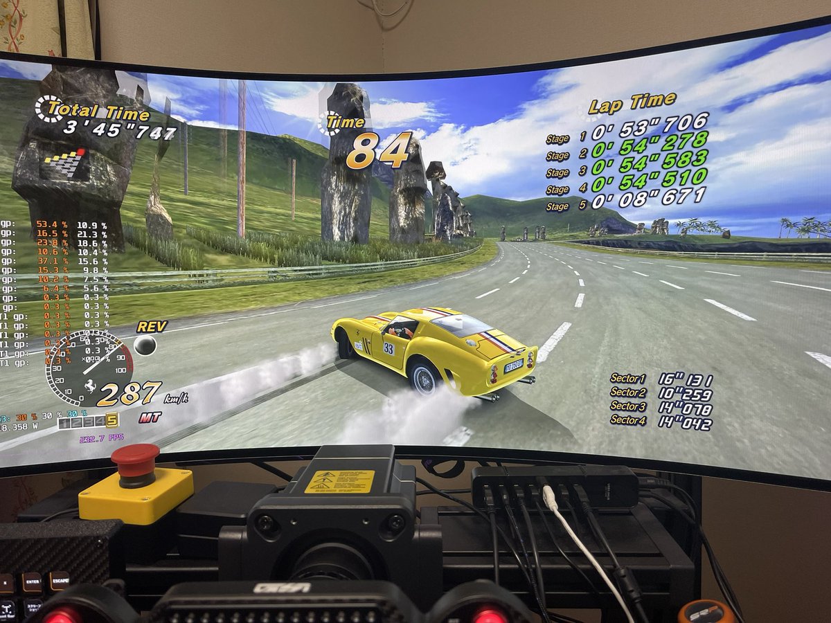 guts_game_7's tweet image. #outrun2006tweaks 
久しぶりに起動しました。
Windows USBゲームコントローラのリストに表示されるコントローラの順番を制御する方法見つけました。
これで、このタイトルを遊ぶ際に必ずx360ceで作成した仮想コントローラの優先順位を1位に出来ます😊

#9950X3D 
#RTX5090 
CPU、GPUはさぼりまくり。