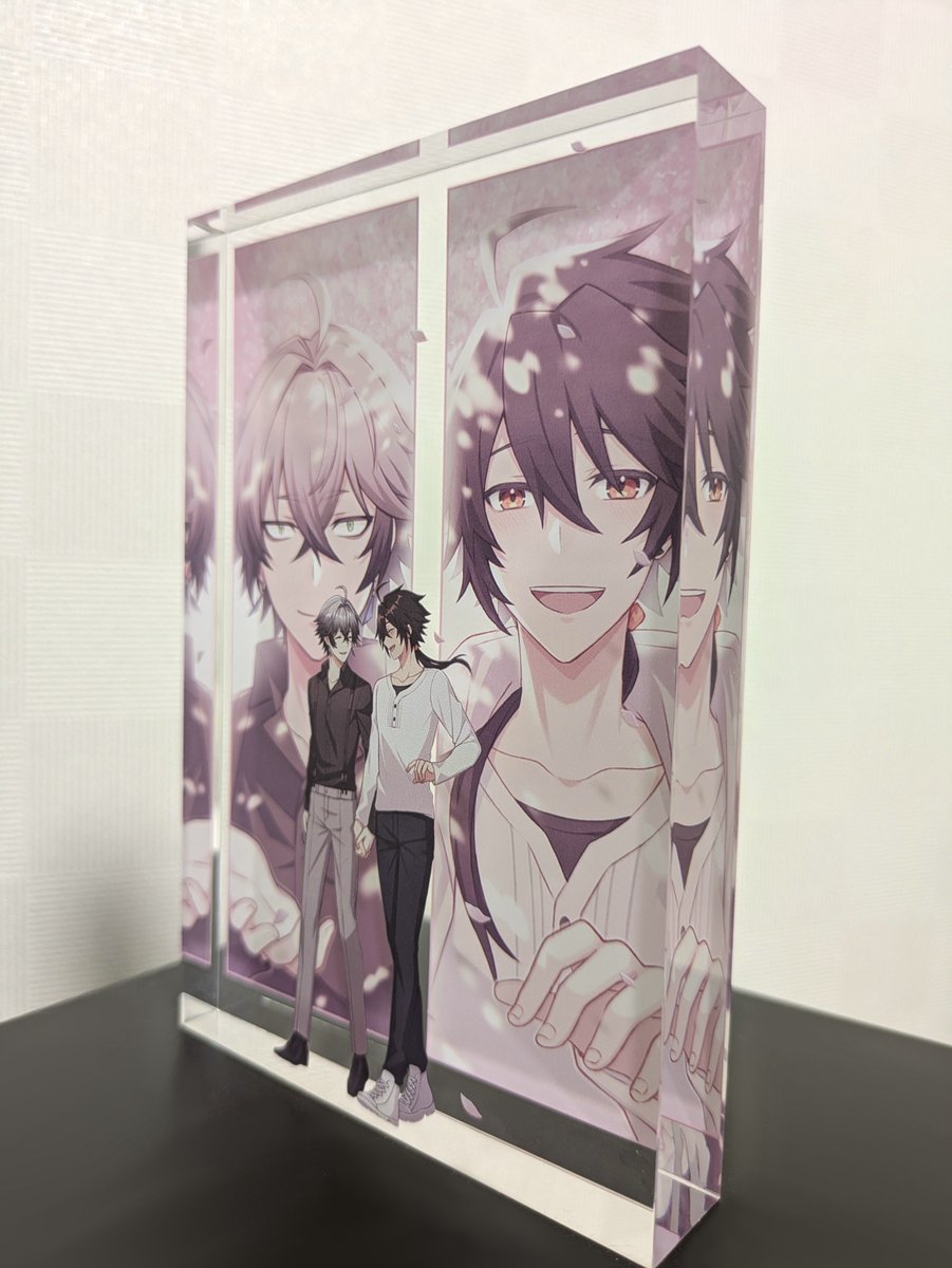 horonoemon's tweet photo. 塁源アクリルブロックできました～！
厚みと存在感すごい…！！表印刷も使って二層構造にしてもらったんですが大正解すぎる～！
一緒に作ったif夫婦のアクスタもめちゃ綺麗にかわいく作ってもらえました！満足！！

モノラボファクトリー(@MonolaboFactory)さんで印刷してもらった！ https://t.co/rja5HRT0Ss