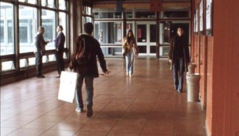 algocinefila's tweet photo. El fondo del mar (2003)
Dir. Damián Szifron https://t.co/qF93WXuCJc