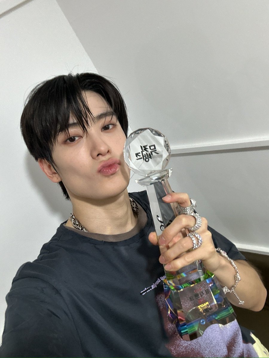 youxcoolkids's tweet photo. ค้าบ น่ารักจังเลยค้าบ https://t.co/ee2vqnkAdu