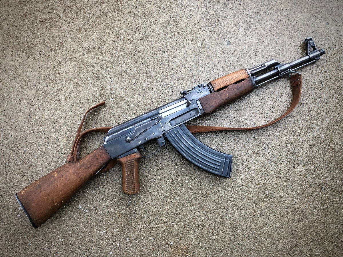 MAC_Arms's tweet photo. GM! Here's a beautiful milled AK to celebrate. https://t.co/VD8z2WieD3