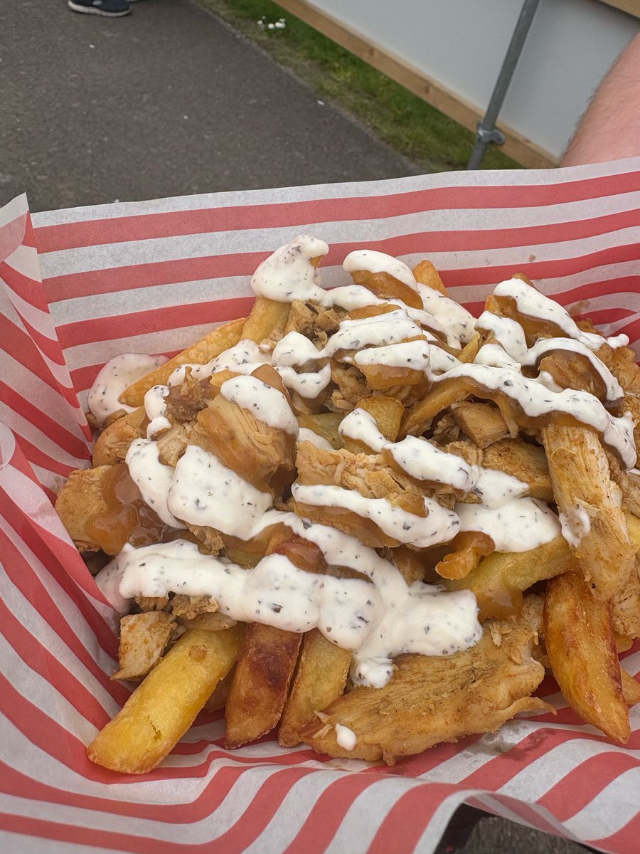 bflafc's tweet photo. @RedFed2024 Matchday special - named after our two Tommys, Price and Walters introducing Tommys Tikka Nan- Nan bread filled with Tikka chicken ,fries, mango chutney and mint yoghurt 

#FeedTheRoad https://t.co/eYVQqlYMPQ