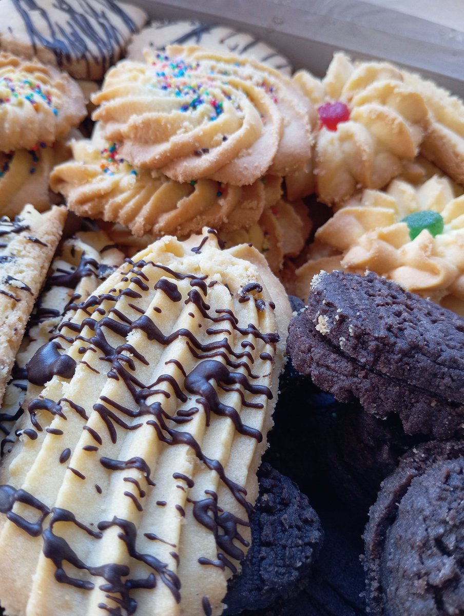 IvyRamscom's tweet photo. Order yours today and enjoy your EASTER with our sweet treats 🥰🥰🥰

0655132023
We are based in Johannesburg South, Devland 
We deliver everywhere at a cost 🤗 https://t.co/ydPWc4JOSm