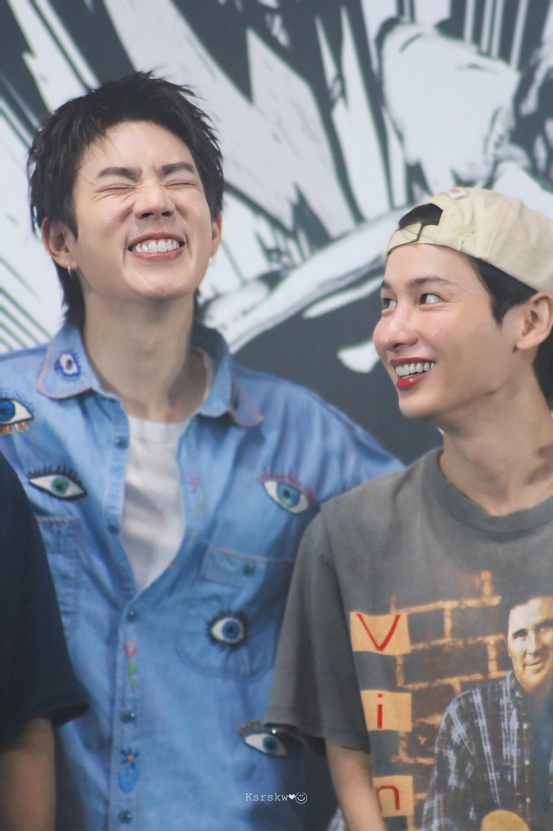 sapinwei's tweet photo. เล่นด้วยคนค้าบบบบบบ 💚💚💚

#OfffGun #ออฟกัน https://t.co/TCoMcxXYsI