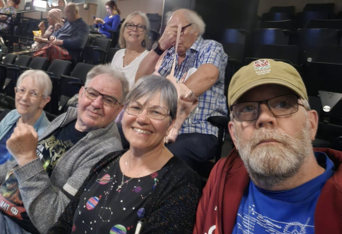 #TWOTW #TheEveOfTheWar
#Brighton making new friends already