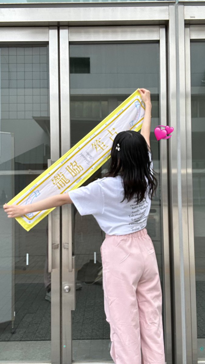 monch_5110's tweet photo. 本日もガン見いただきました！👀💞
念願のじゃんけんも！✊✌️✋

しかも2回できた！！！幸！！

今日もいっぱい幸せありがと💞
これからもだいすき✨

#瀧脇笙古 #イコラブアリーナツアー2025 https://t.co/VkMTYBFcQr