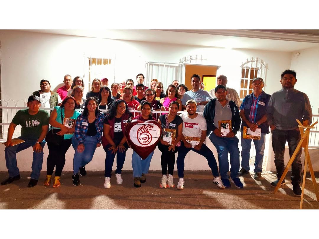 fpmorenaver's tweet photo. Desde Formación Política Morena Veracruz seguimos impulsando espacios de reflexión y aprendizaje colectivo.
Porque formar militancia con conciencia es el primer paso para transformar. #AltoLucero
#LaRevoluciónDeLasConciencias https://t.co/nTyu09vApL