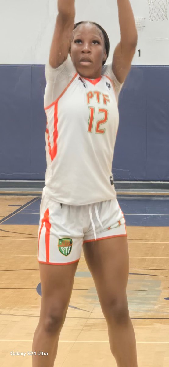 girlzprepreport's tweet photo. Brooklyn Jefferson bringing a lot to the table  for (PrimeTyme Family 2026) and it's looking like the table will be set @PGHCircuit #pghspacecityslam https://t.co/4UMLpUtjaH