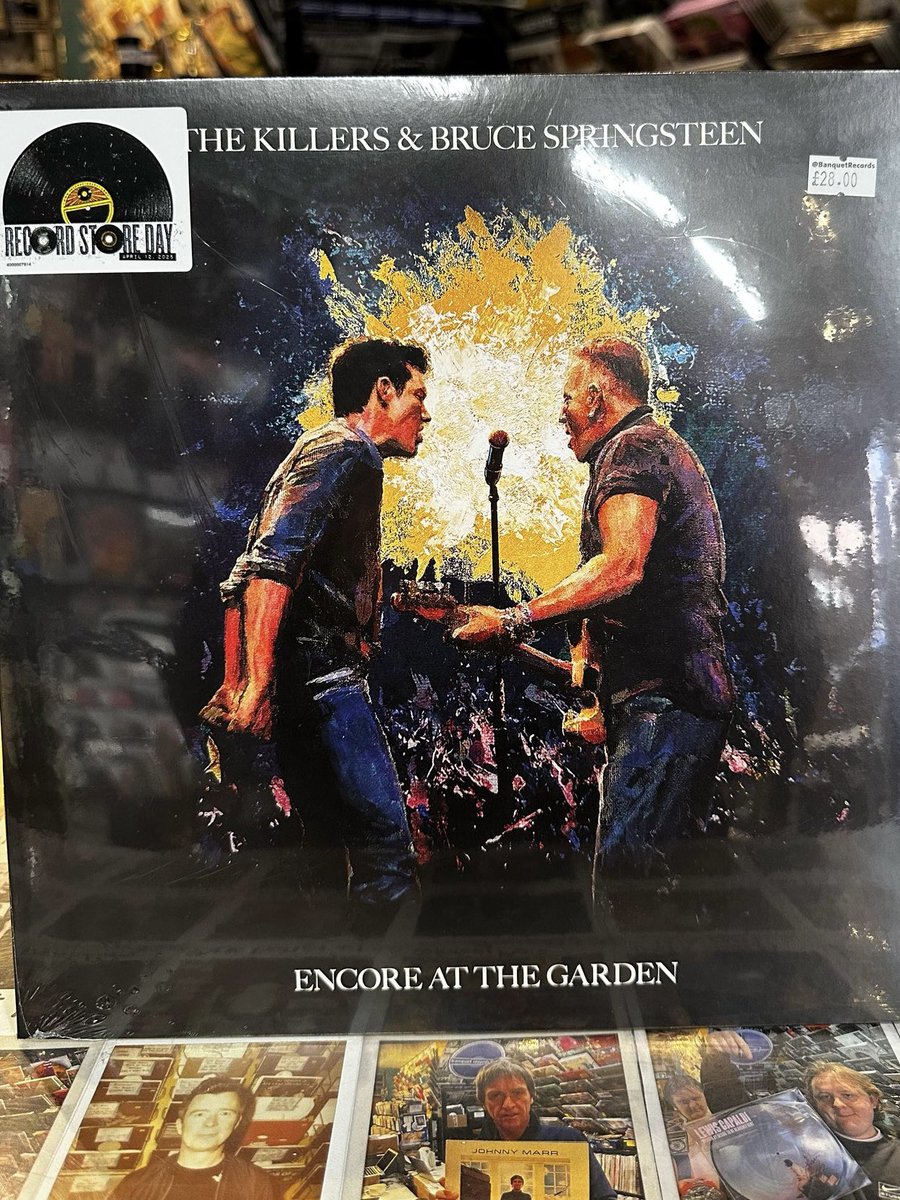 AMvanHolst's tweet photo. I am not a collector, but I really wanted to get my hands on this one. That was such a legendary moment at MSG. 🥳 
The Killers &amp; Bruce Springsteen - Encore At The Garden 🙏🏼 @marjolein_tjong #RecordStoreDay https://t.co/KWy7xovN6K