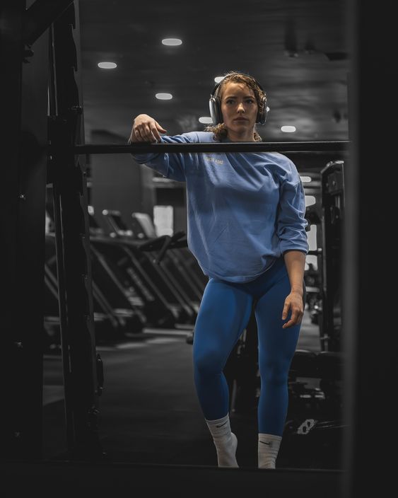 WittyFeral's tweet photo. "Evening grind hits different, while others slow down, you level up."
#EveningWorkout #StayHungry #GrindAndGain https://t.co/G611xfhzR6
