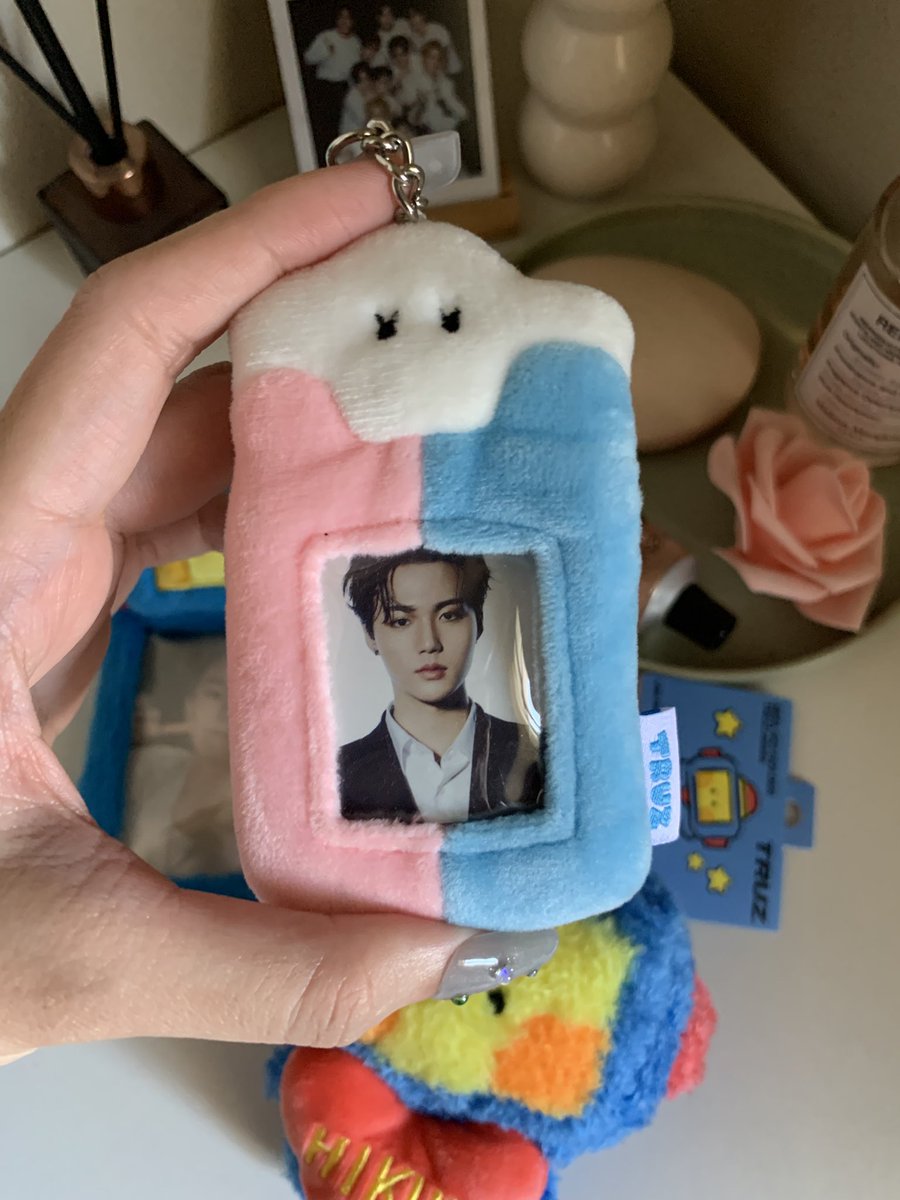 heya_aya's tweet photo. buy and you shall receive ๐คฒ๐ป๐
som and hikun came last week,
thank you @teubuys_ โ๏ธ๐ค #TRUZ https://t.co/WvDjwrSekU