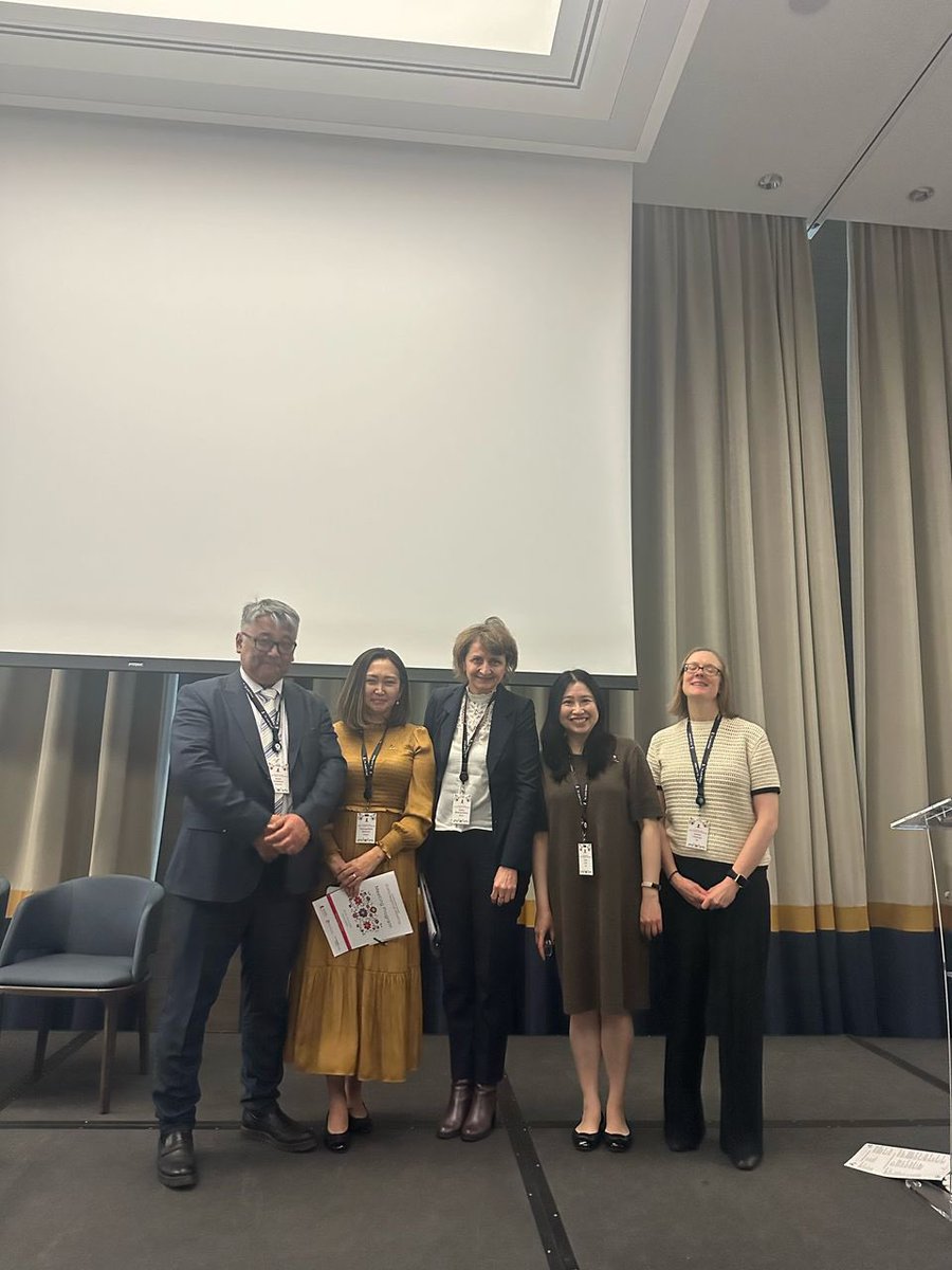 Tsetsegsaikhan Batmu tweet media