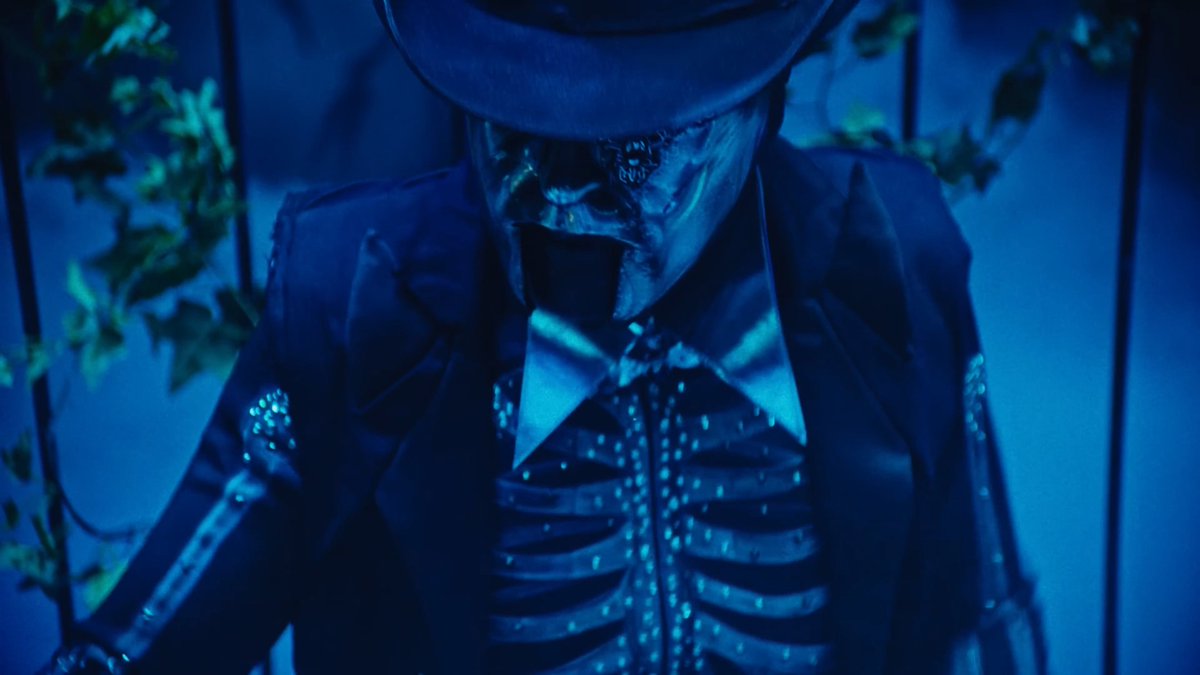 GHOST_IN_4K's tweet photo. 🔥 LACHRYMA in 4K. Frame by frame. 

118 shots from the video: every look, every shadow, every glint of those wings. A breakdown of Ghost’s most visually stunning video to date. Let’s dive in. (Perfect if you’re hunting for your next wallpaper…)

- RT and likes appreciated - https://t.co/LillLFg203