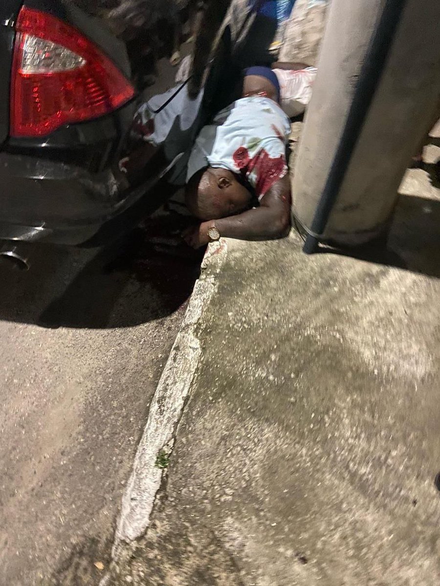 historia3000's tweet photo. Wendel(Leitão) assassinado na rua f bairro da Posse em Nova Iguaçu. https://t.co/HKk5CKg1gN